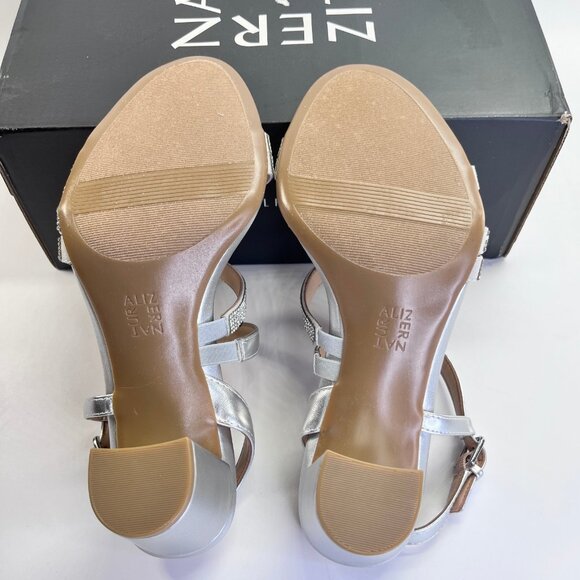 Naturalizer Bridget4 Silver Strappy Rhinestone Sandal Size 8.5 WIDE Block Heel - Picture 13 of 16